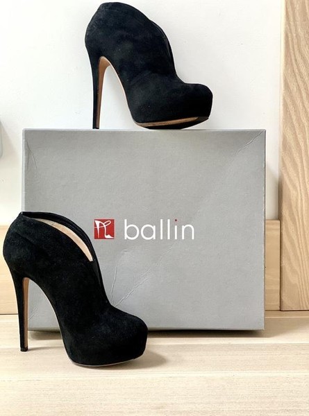 Women Ballin Ankle Boots Black Suede 37.5
