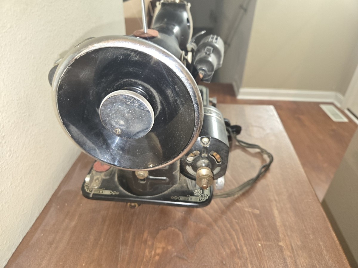 Vintage 1930s American Deluxe Precision Sewing Machine | eBay