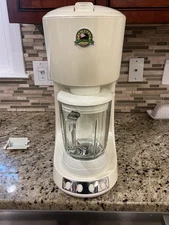 Nostalgia Electrics Caribbean Chiller Ice Shaving Blender 64 oz Margarita Maker