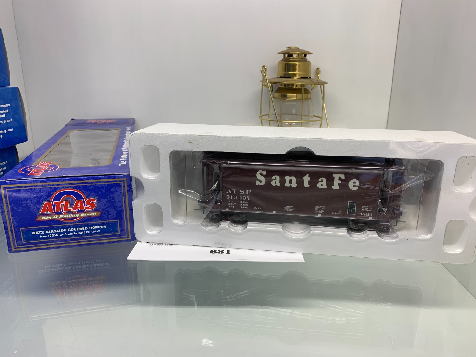 681 Atlas GATX Air slide Covered Hopper Santa Fe ATSF Plastic O Scale 2 Rail