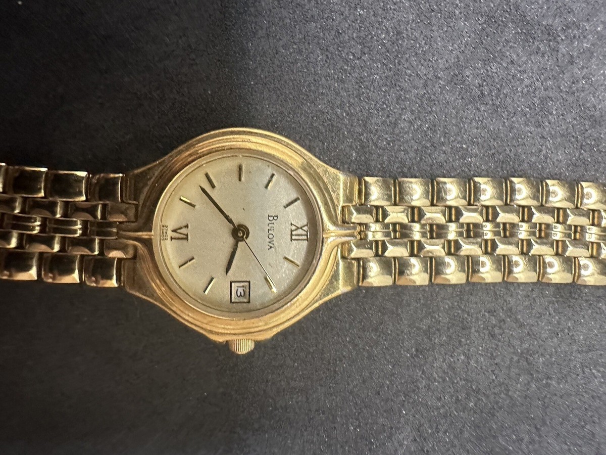 Bulova Women display picture 2