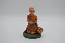Vintage HOLLAND MOLD Kneeling SHEPARD BOY Fruit Basket NATIVITY Figure