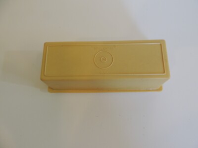 Tupperware butter dish keeper 637-7 with almond base 636-8
