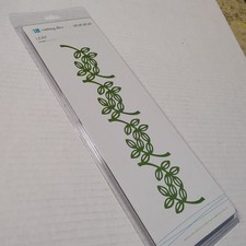 Lifestyle Crafts Cutting Die Leaf 12"