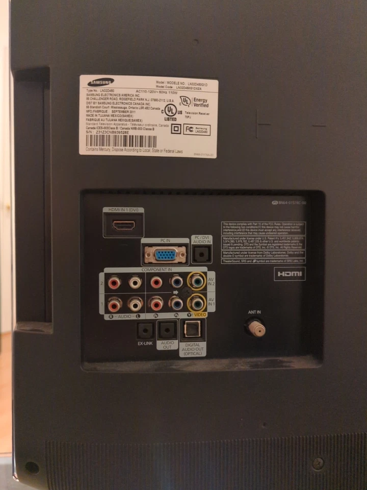 Samsung LN32D450G1D - 32” LCD TV - Image 3 of 4