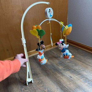 Vintage 1984 Dolly Disney Babies Musical Mobile Singing Music #661 Works Crib