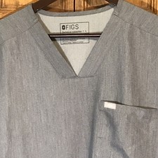 FIGS Technical Collection Scrubs Graphite Gray Men's Large Chisec Top 3 Pockets