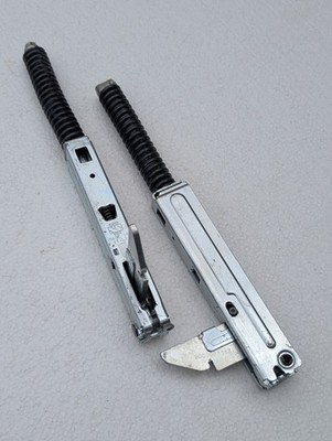 Thermador Oven Door Hinge Set Pair OEM 9000007143 Bosch Made In Italy