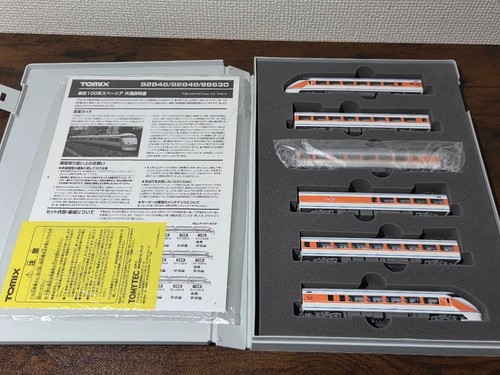 TOMIX 98630 Tobu Serie 100 Spacia con Emblema de Peregrinación Nikko 375375 | Zustand: Used