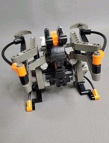 Bionicle Titans Boxor Vehicle with Matoran Nuparu 8556