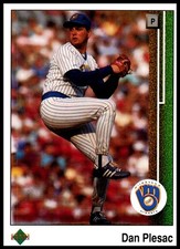 1989 Dan Plesac Upper Deck BASEBALL #630 Milwaukee Brewers