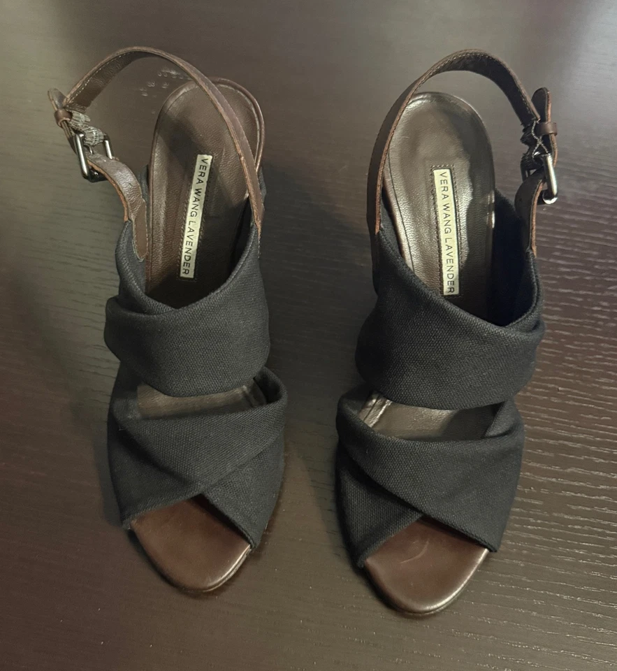 Tacones Vera Wang Lavanda Negro Lona Cuero Talla 7.5M Hechos en Italia Foto 3 de 4