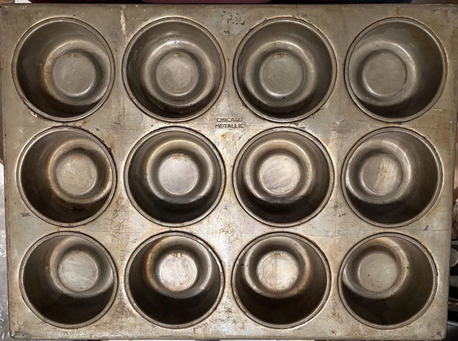 Vintage Heavy Duty Chicago Metallic Large Crown 12 Hole Muffin Pan
Opens in a new window or tab