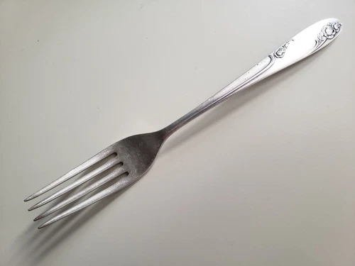 ANTIQUE VINTAGE COLLECTIBLE FORK 7.25" ALVIN STERLING SILVER -