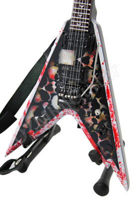 Miniature Guitar Dime USA Razorback V Skull & Strap