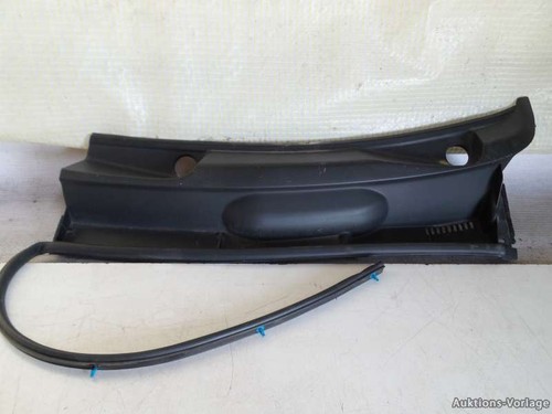 TOYOTA PRIUS HW2 1,5 HYBRID EZ05 VERKLEIDUNG WINDABWEISER LINKS 55709-47070