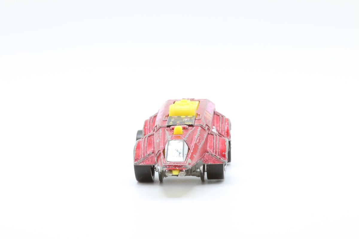 Vintage Hot Wheels 1978 Spacer Racer Red Space Moon Car M8 Rescue