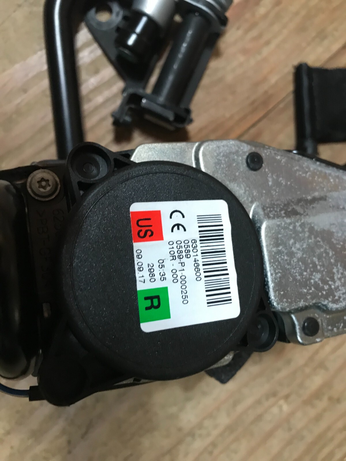 16 19 MERCEDES GLC300 C300 C450 C43 FRONT PASSENGER SEAT BELT