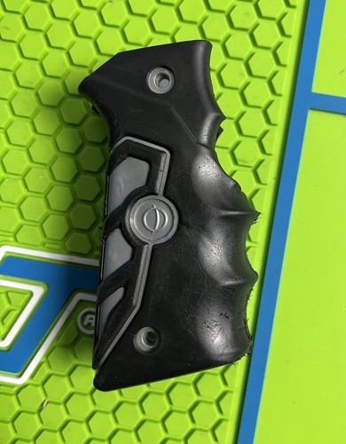 KIT CARROZZERIA SMART PARTS PAINTBALL ION + IMPUGNATURE + IMPUGNATURA ANTERIORE + VITI - ARGENTO - EPIFANIA GOG - Foto 6 di 15