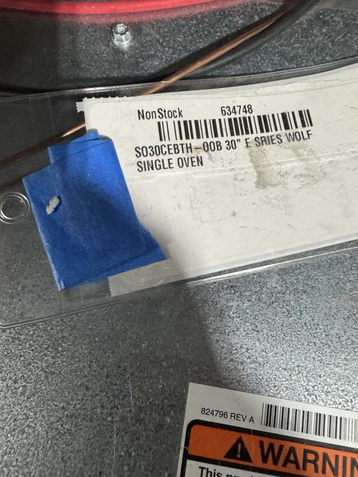 Wolf Legacy 30 英寸 E 系列过渡内置黑色单烤箱 SO30CE/B/TH — 第 4/4 张图片