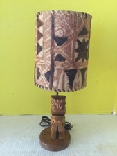 VINTAGE TIKI HAWAIIAN KOA WOOD TABLE LAMP WITH ORIGINAL SHADE "LOOK"