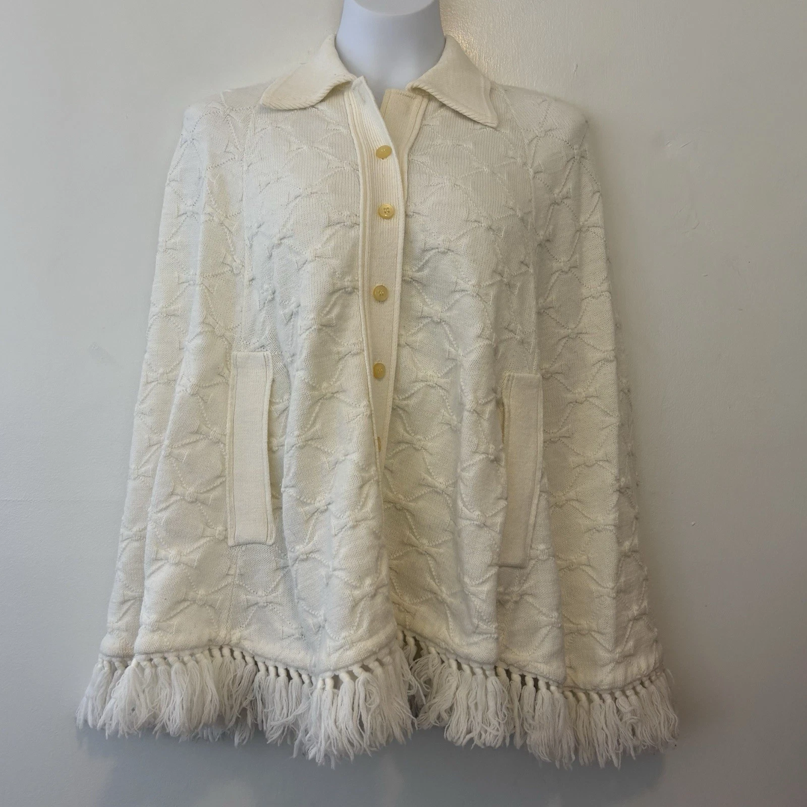 Vintage Cuddle Knit Poncho Cape Button Front Ivory 60s 70s Fringe