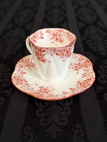 Shelley England Dainty Orange Daisy Demitasse Coffee Cup and Saucer Set - #051/8 - Picture 3 of 6