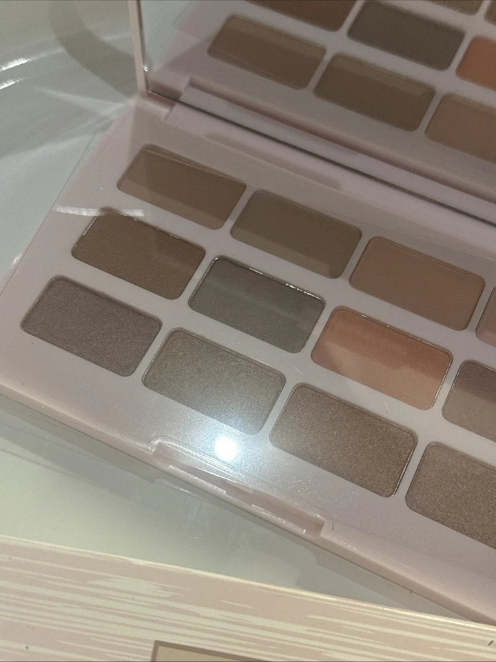 LAURA GELLER NUDE ATTITUDE Multi-Finish Eye Shadow Palette   NIB - Image 3 of 4