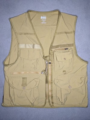 REI Co-op Utility Vest Mens Medium Beige Fishing Hiking Cargo Zip Pockets Nylon