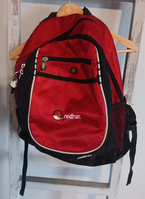 Red Hat Linux Promo Backpack Operating System OS Laptop Hacker Vtg RARE Exclusiv