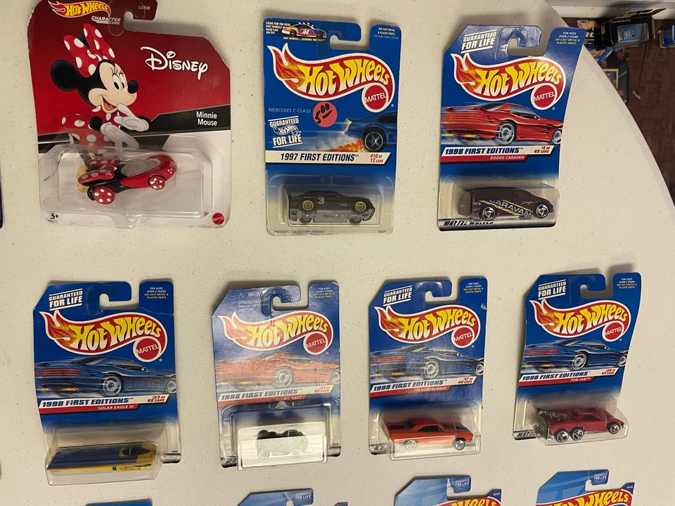 Lot Of 28 Assorted Hot Wheels Diecast w/ Billionth Edition Car - Image 3 of 4