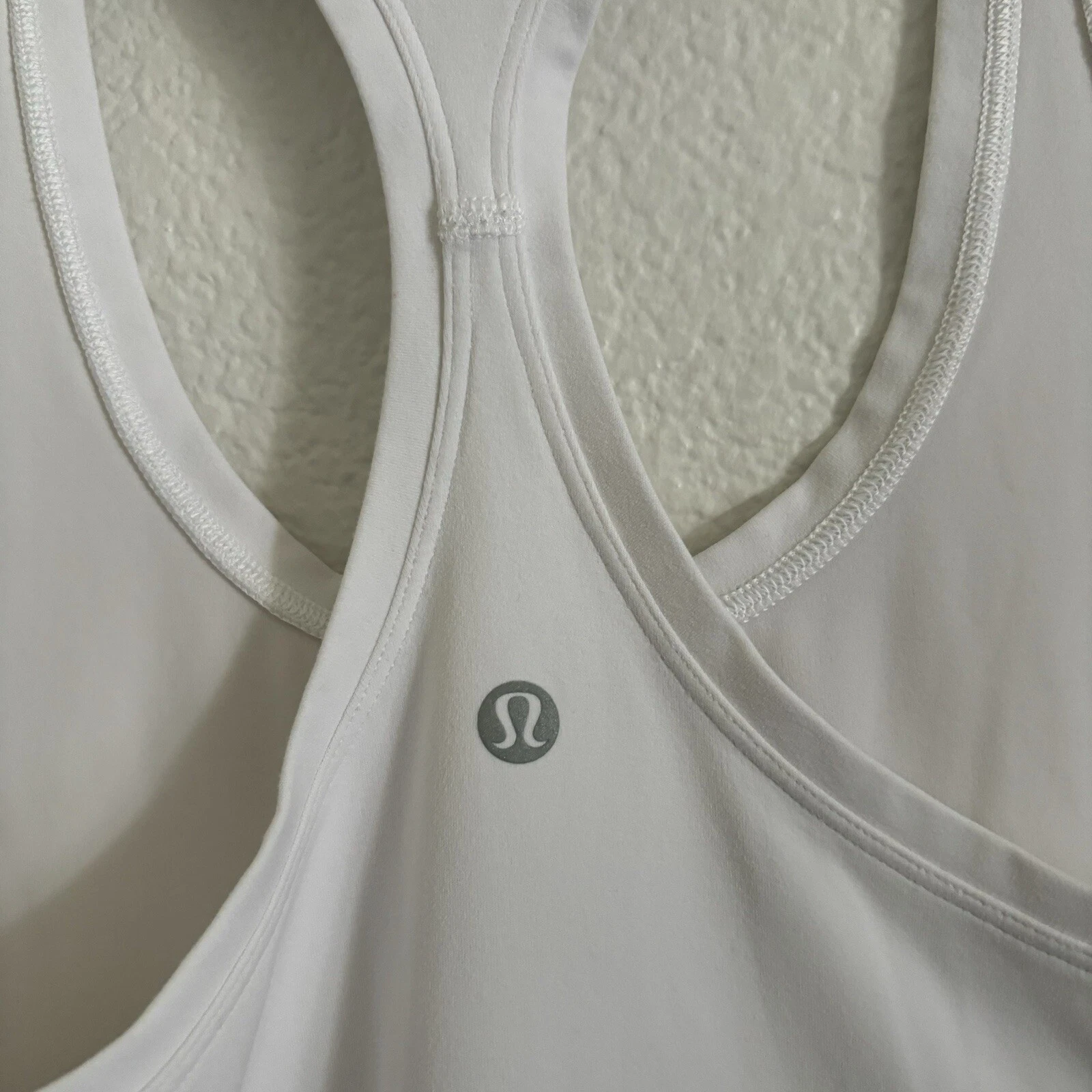 lululemon sleeveless tank-top