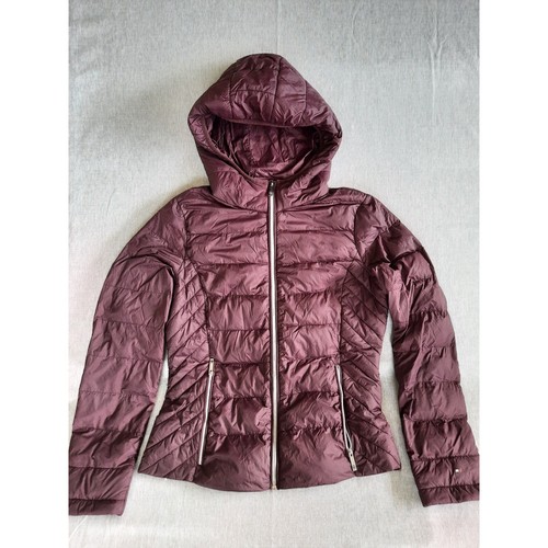 Tommy Hilfiger Women's Small Maroon Premium Down Blend Lightweight Puffer Jacket - Picture 4 of 9