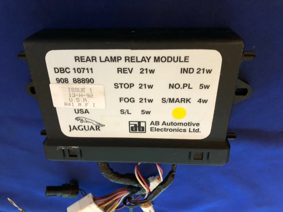 '91-94 JAGUAR XJ6/XJ12 Rear Light/Lamp Module/Unit/Computer DBC10711 - Image 4 of 4