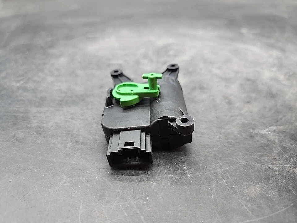 AUDI S4 2004-2005 A/C SERVO AMORTIGUADOR Q8-428 MOTOR 8E1 820 511 B OEM 01 02 03 Foto 2 de 4