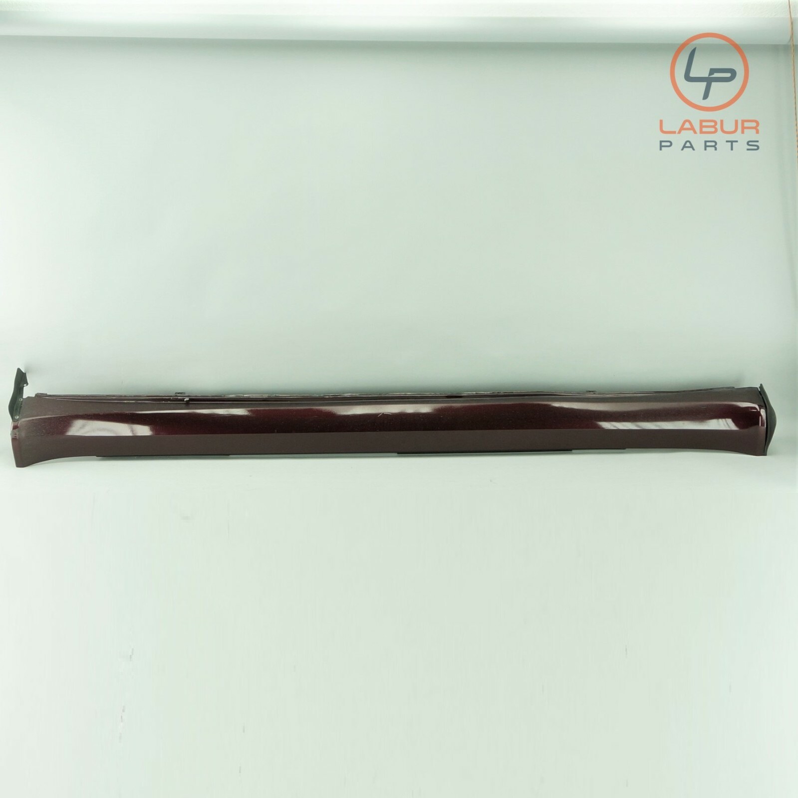 M139 03-08 Maserati Quattroporte Left Side Skirt Rocker Panel Burgundy SS88
