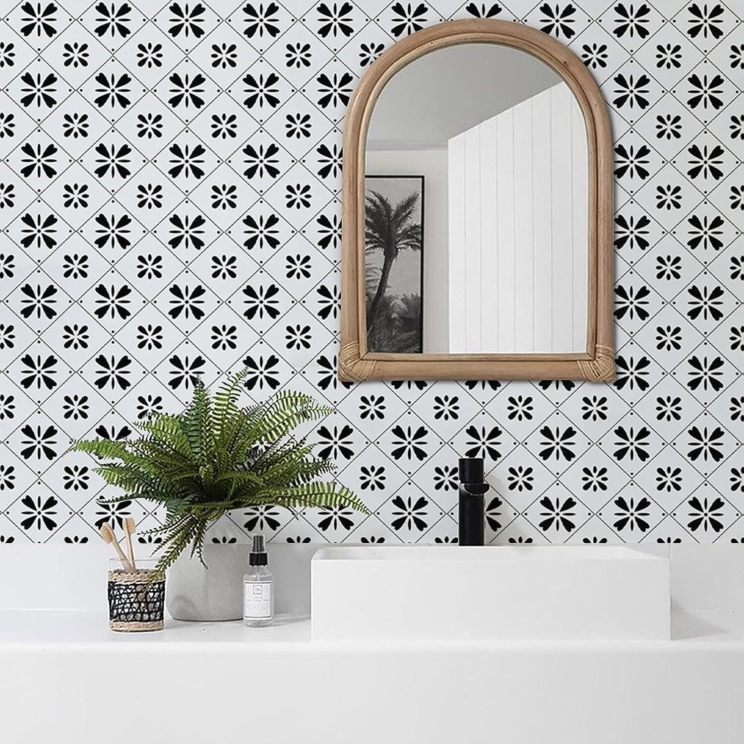 44X300CM Sticky Back Plastic Roll White Pattern Vinyl Self Adhesive