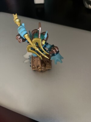 SKYLANDERS FIGURES (SPYRO S ADVENTURE - IMAGINATORS)
