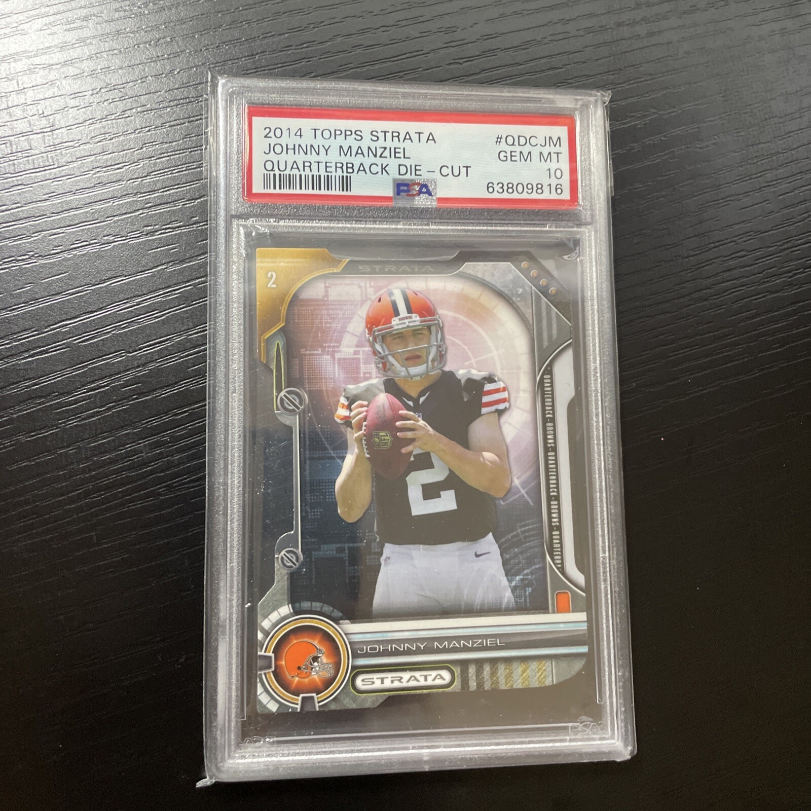 Johnny Manziel Topps Strata Quarterback Die-Cut #QDCJM Base