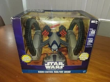 STAR WARS 3.75 Radio Control Hailfire Droid Clone Wars