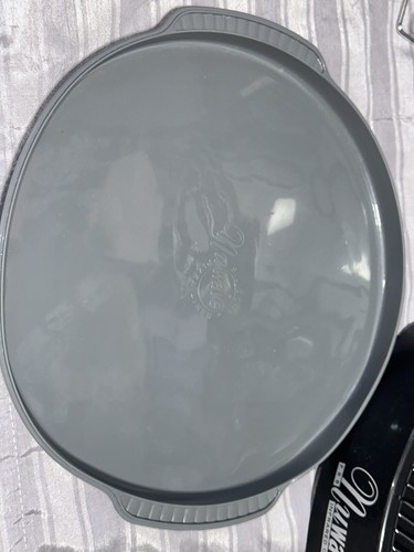 NuWave Pro Infrared Oven Model 20321- Extender Book Silicone Pizza Pan - Picture 6 of 10