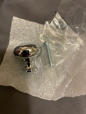 Wodociągi University 1 1/8" gałki DWIE 180 USD detaliczne, 90 USD każda polerowana chrom