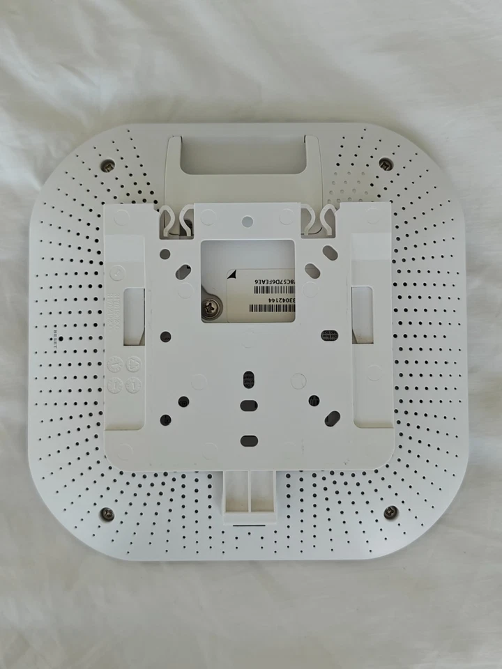Zyxel NWA220AX-6E, WiFi 6E Router, Access Point, 5GHz, 6GHz, PoE, MU-MIMO - Image 3 of 4
