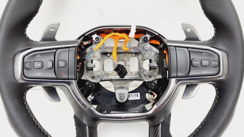 2021-24 RAM 1500 TRX 方向盘带后踏板和巡航控制 7FX561TRAA — 第 3/4 张图片