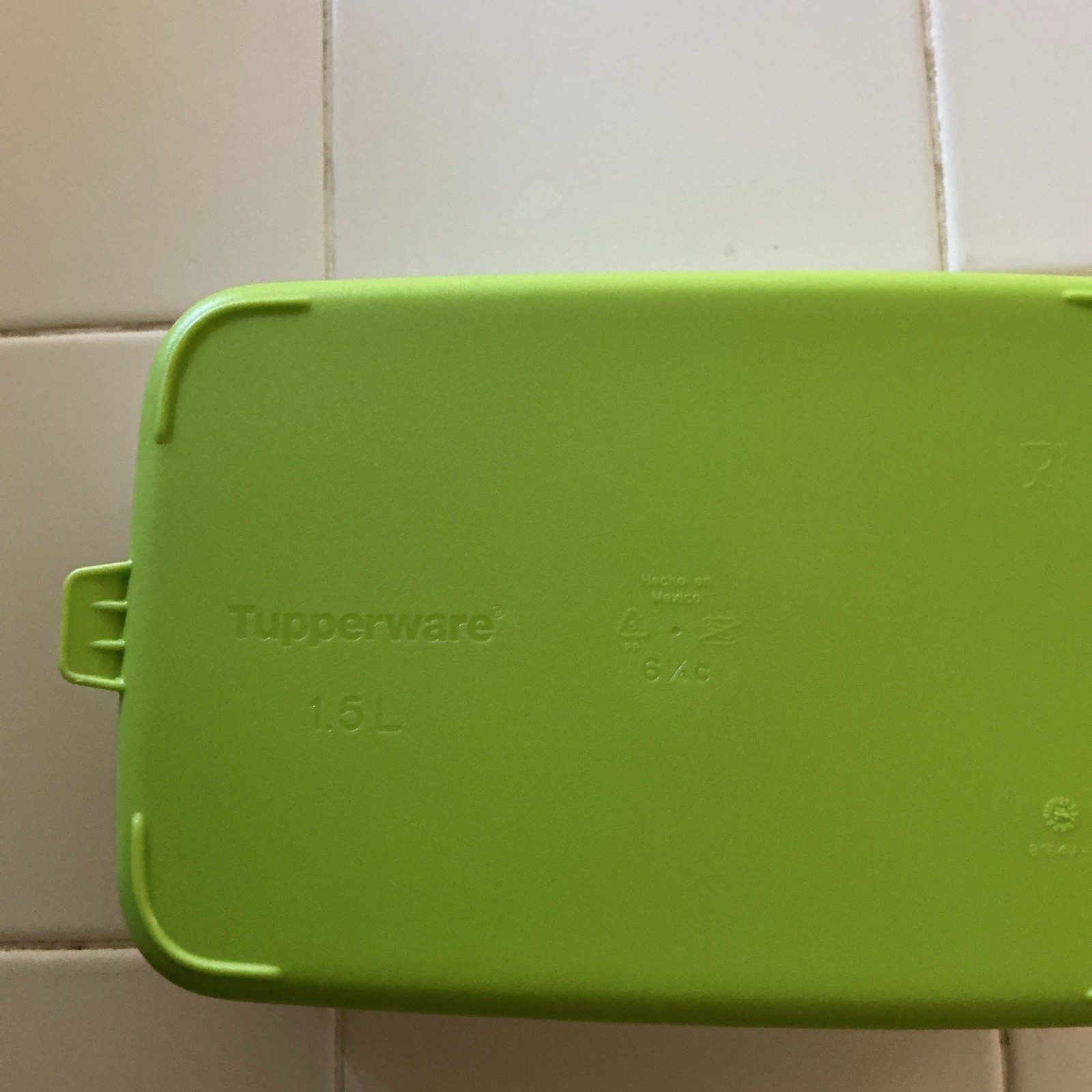 Snap T Pvc Tupperware 1.5L Rectangular Plastic Storage Container Snap Lid Green ...