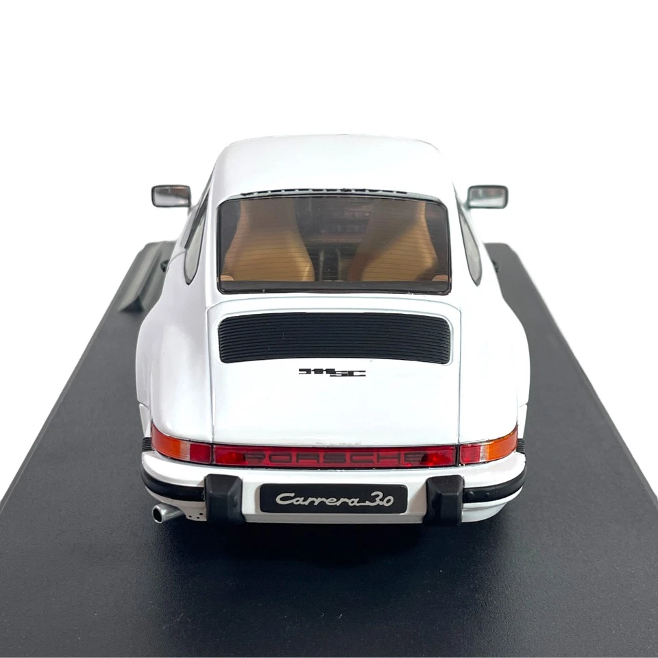 Modellino Auto Solido 1/18 Porsche 911 930 SC White 1974 - Immagine 4 di 4