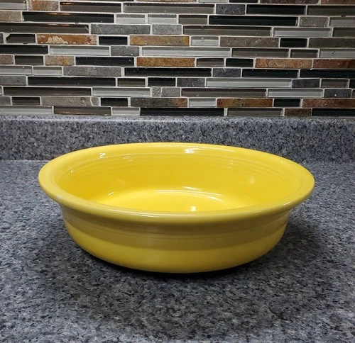 NEW Fiesta Sunflower Extra Large Serving Bowl Classic Rim 10.5" 80 oz