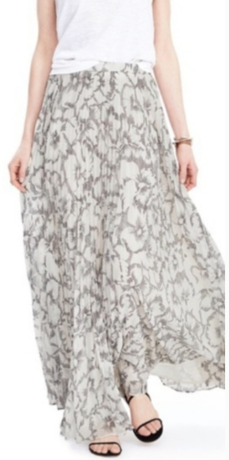 Women's Banana Republic White Black Floral Pleated Chiffon Lined Maxi Skirt Sz 6