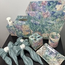 9 Piece Plastic Bathroom Vanity Accessory Set Floral Pastel 80s 90s Retro