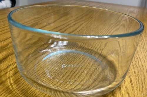 pyrex #7201 Clear Glass 4-Cup 1 Qt Food Storage Bowl Made in USA